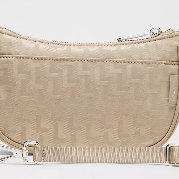 lululemon belt bag neutral Lululemon Belt Bag Neutral Crossbody Everyday Minimal Athletic Bag